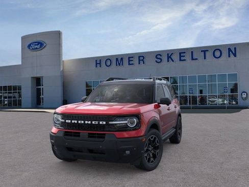 New 2025 Ford Bronco Sport Outer Banks w/ Outer Banks Tech Package+ image 2