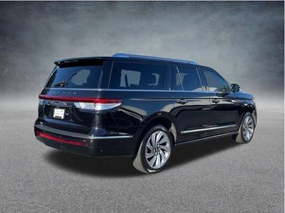 Used 2024 Lincoln Navigator L 4WD