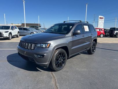Used 2019 Jeep Grand Cherokee Altitude