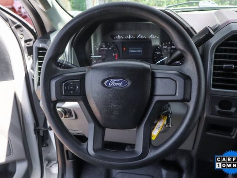 Used 2017 Ford F550 2WD Crew Cab Super Duty image 19