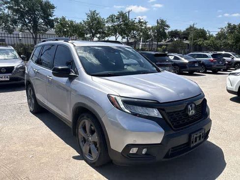 Used 2021 Honda Passport Touring image 9
