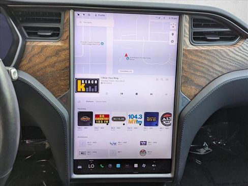 Used 2020 Tesla Model S Long Range image 14