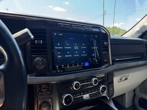 Used 2024 Ford F350 Limited w/ FX4 Off-Road Package AWD/4WD image 30