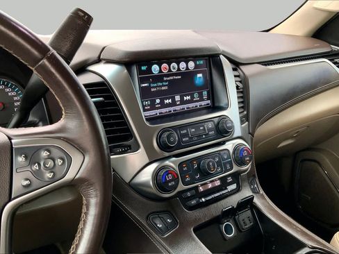 Used 2017 Chevrolet Tahoe LT RWD image 7