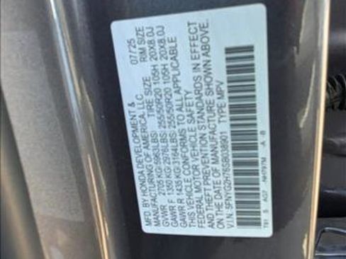 New 2025 Honda Pilot Touring image 18