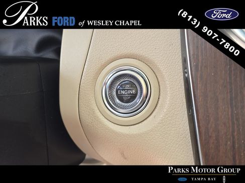 Used 2021 Mercedes-Benz GLC 300 4MATIC image 27