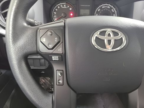 Used 2016 Toyota Tacoma SR w/ Towing Package AWD/4WD image 24