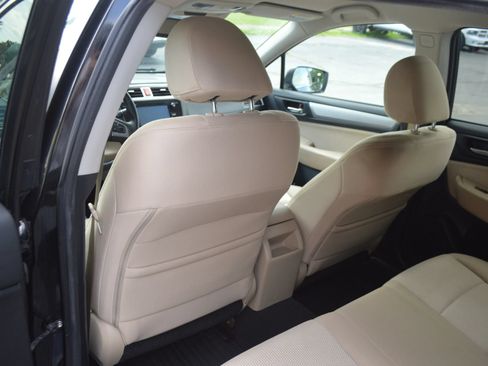 Used 2015 Subaru Outback 2.5i Premium AWD/4WD image 24