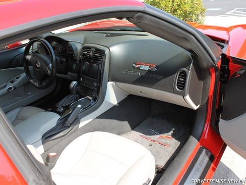 Used 2008 Chevrolet Corvette Coupe w/ Preferred Equipment Group image 38