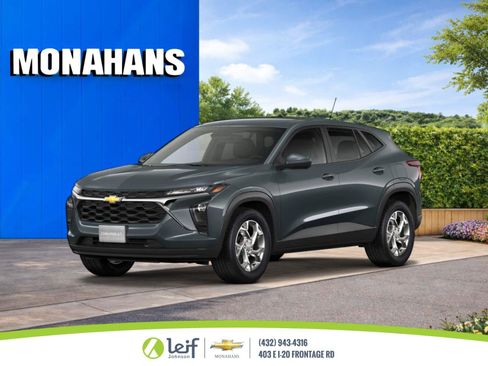 New 2026 Chevrolet Trax LS w/ LS Convenience Package FWD image 1