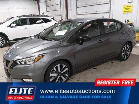 Used 2020 Nissan Versa SR FWD image 4