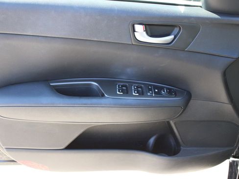 Used 2019 Kia Optima S w/ S Panoramic Sunroof Package image 30