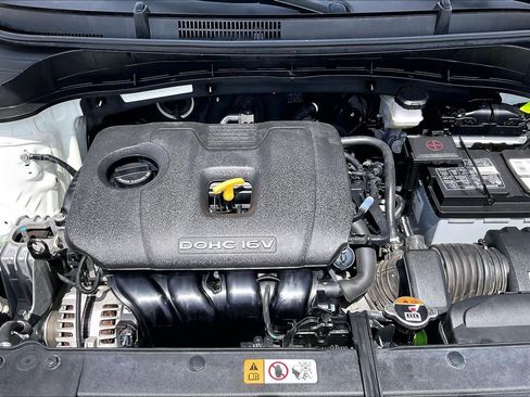 Used 2023 Kia Soul LX w/ LX Technology Package FWD image 31