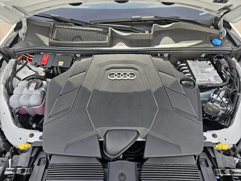 New 2026 Audi Q7 3.0T Premium image 8
