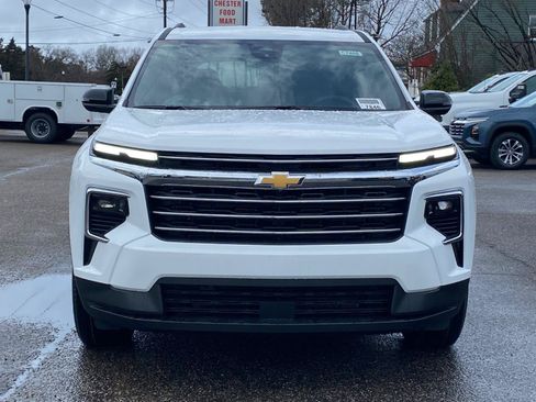 New 2026 Chevrolet Traverse LT w/ LPO, Floor Liner Package FWD image 6