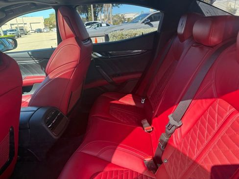 Used 2021 Maserati Ghibli S GranSport image 9