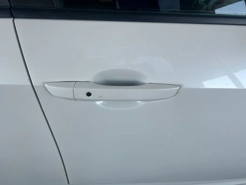Used 2018 Honda Civic EX-T image 3