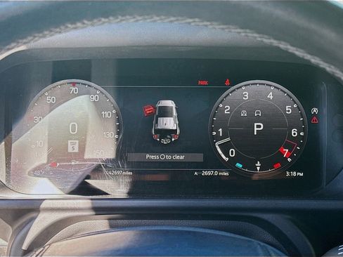 Used 2023 Land Rover Defender 110 X image 9