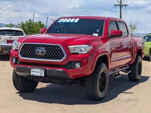 Used 2018 Toyota Tacoma SR5 AWD/4WD image 9
