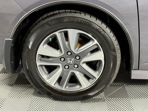Used 2016 Honda Odyssey Touring image 14