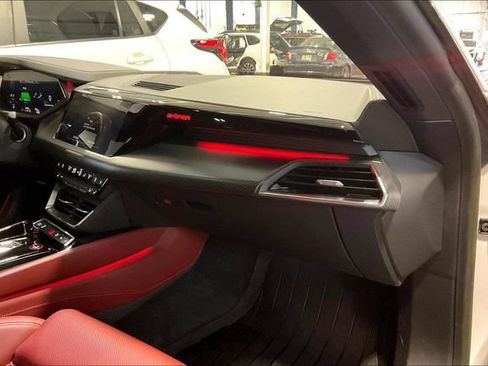 Certified 2023 Audi e-tron GT Prestige w/ Prestige Package AWD/4WD image 15