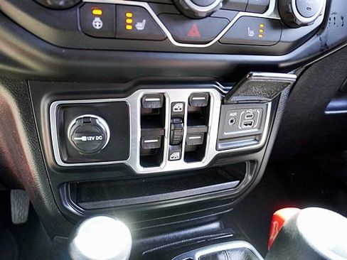 Used 2020 Jeep Wrangler Unlimited Sport S AWD/4WD image 26