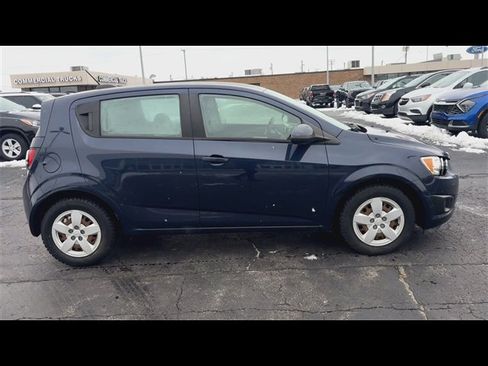 Certified 2015 Chevrolet Sonic LS image 9