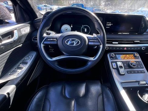 Used 2024 Hyundai Palisade Calligraphy image 18