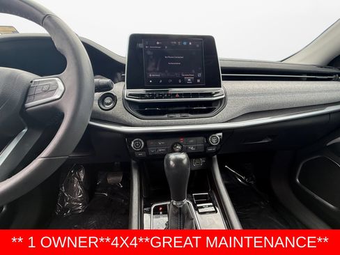Used 2022 Jeep Compass Latitude AWD/4WD image 11