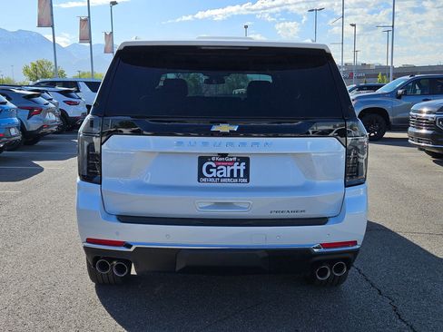 New 2025 Chevrolet Suburban Premier image 4