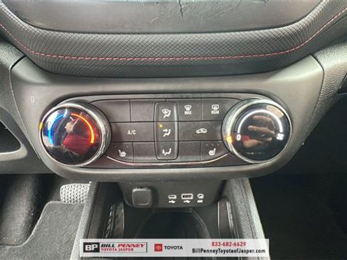 Used 2022 Chevrolet TrailBlazer RS image 15