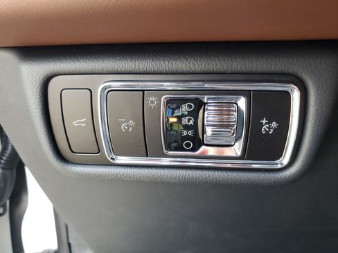 New 2026 Lincoln Aviator Reserve w/ Jet Appearance Package AWD/4WD image 13
