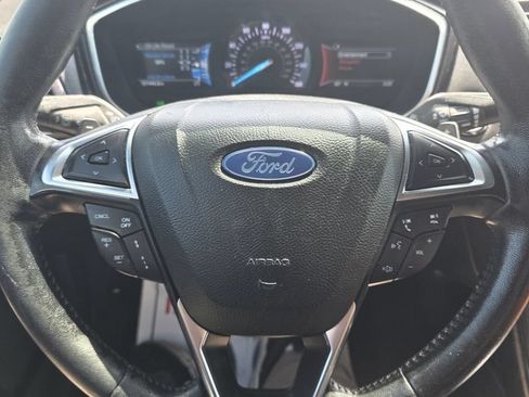 Used 2020 Ford Fusion Titanium FWD image 17