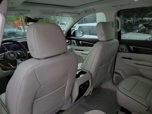 New 2026 Buick Enclave Avenir w/ Super Cruise Package image 14