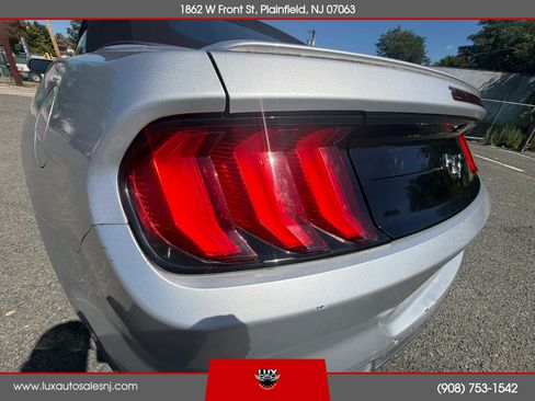 Used 2019 Ford Mustang Premium w/ Equipment Group 201A RWD image 20