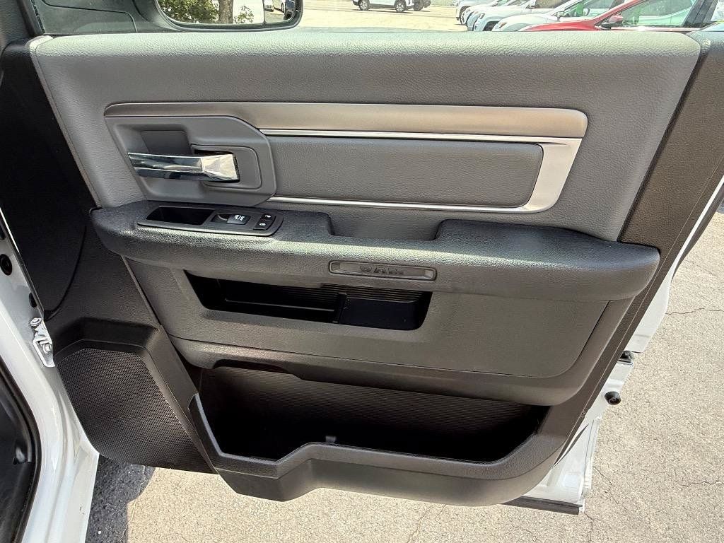 Used 2023 RAM 1500 Classic SLT w/ Trailer & Traction Group AWD/4WD image 19