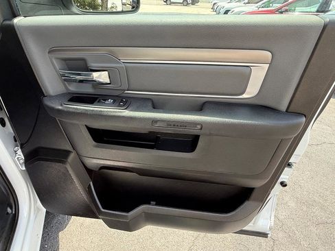 Used 2023 RAM 1500 Classic SLT w/ Trailer & Traction Group AWD/4WD image 19