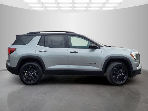 New 2026 GMC Terrain Elevation w/ Black Edition FWD image 4