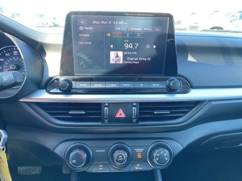 Used 2023 Kia Forte LXS image 13