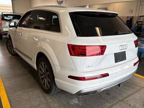 Used 2018 Audi Q7 2.0T Premium Plus w/ Premium Plus Package AWD/4WD image 3