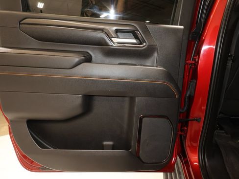 Used 2024 GMC Sierra 2500 AT4 w/ AT4 Premium Plus Package AWD/4WD image 22
