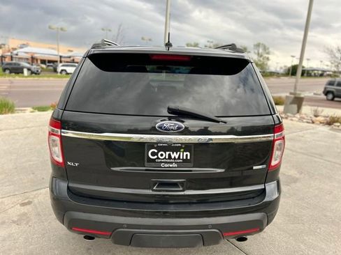 Used 2013 Ford Explorer XLT AWD/4WD image 8