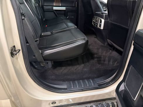 Used 2017 Ford F150 Lariat w/ Equipment Group 502A Luxury AWD/4WD image 68