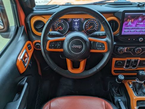 Used 2018 Jeep Wrangler Unlimited Sport S AWD/4WD image 17