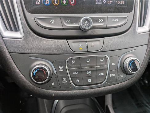 Used 2023 Chevrolet Malibu LT image 14