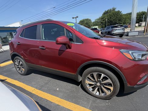 Used 2022 Buick Encore Preferred w/ Safety Package AWD/4WD image 4