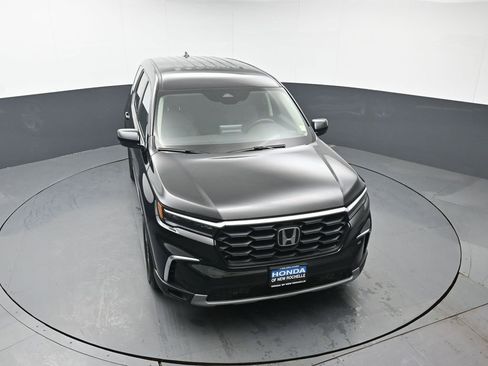 Certified 2025 Honda Pilot EX-L image 44