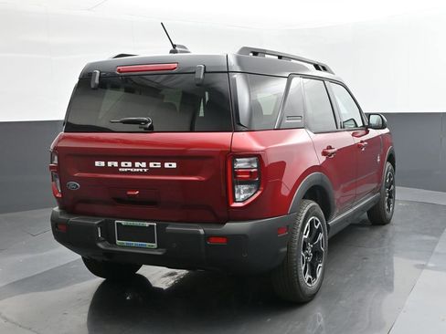 New 2025 Ford Bronco Sport Outer Banks image 5