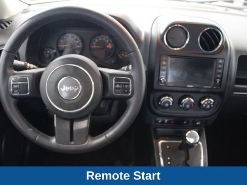 Used 2016 Jeep Patriot High Altitude AWD/4WD image 7