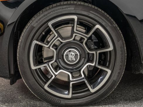 Used 2014 Rolls-Royce Ghost image 9